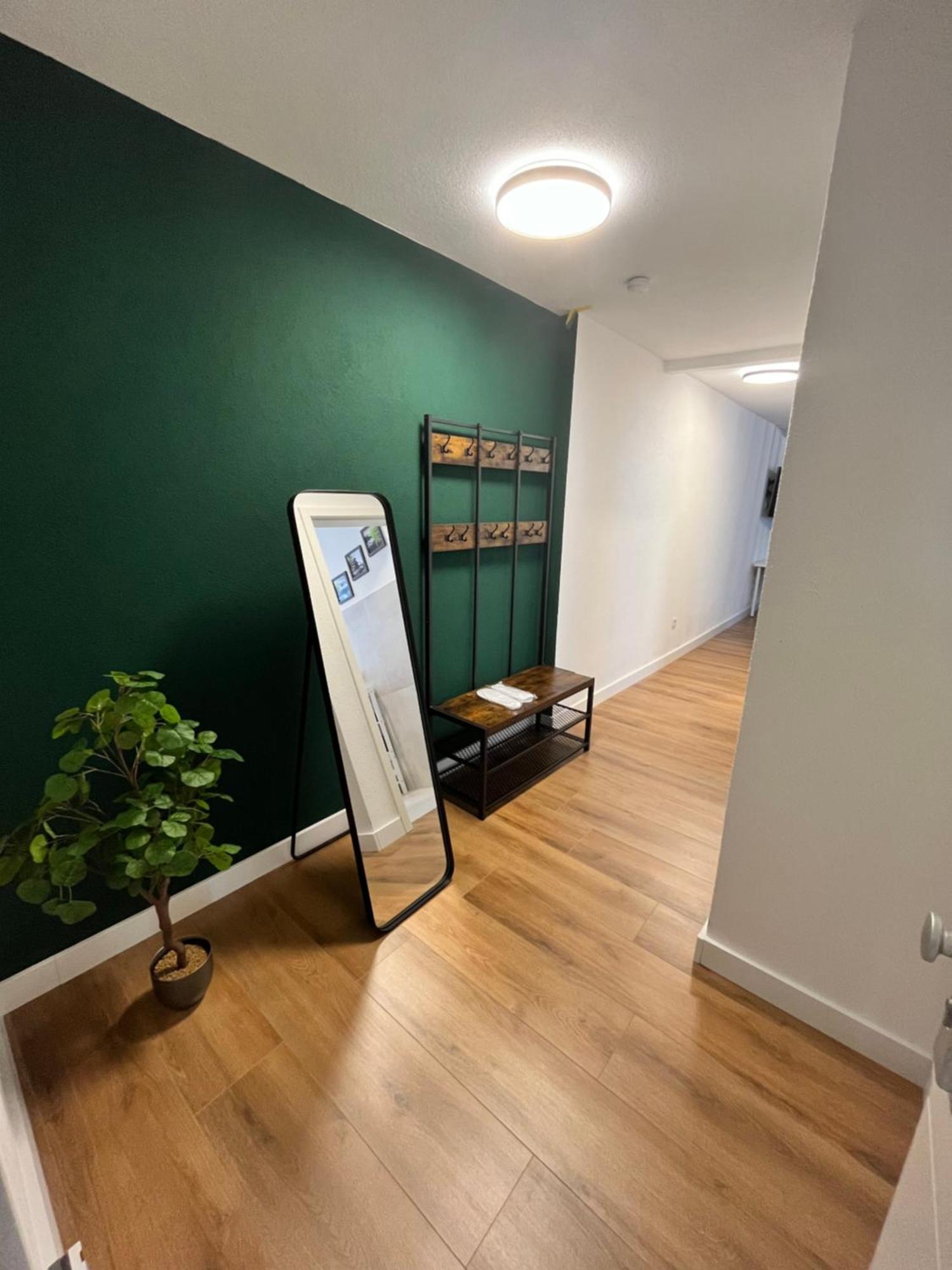 Appartment New York Naehe Duesseldorf, Messe, Hbf, City, Wifi, Helios Hospital Krefeld Zewnętrze zdjęcie